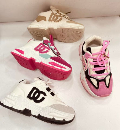 Baskets 👟 Importation élégantes😍 pour enfants au style urbain